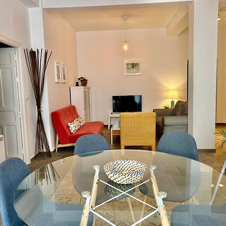 Acogedor Apt 8Pax 4Bdr 2Bth - Cozyhomesevilla1 Exteriör bild