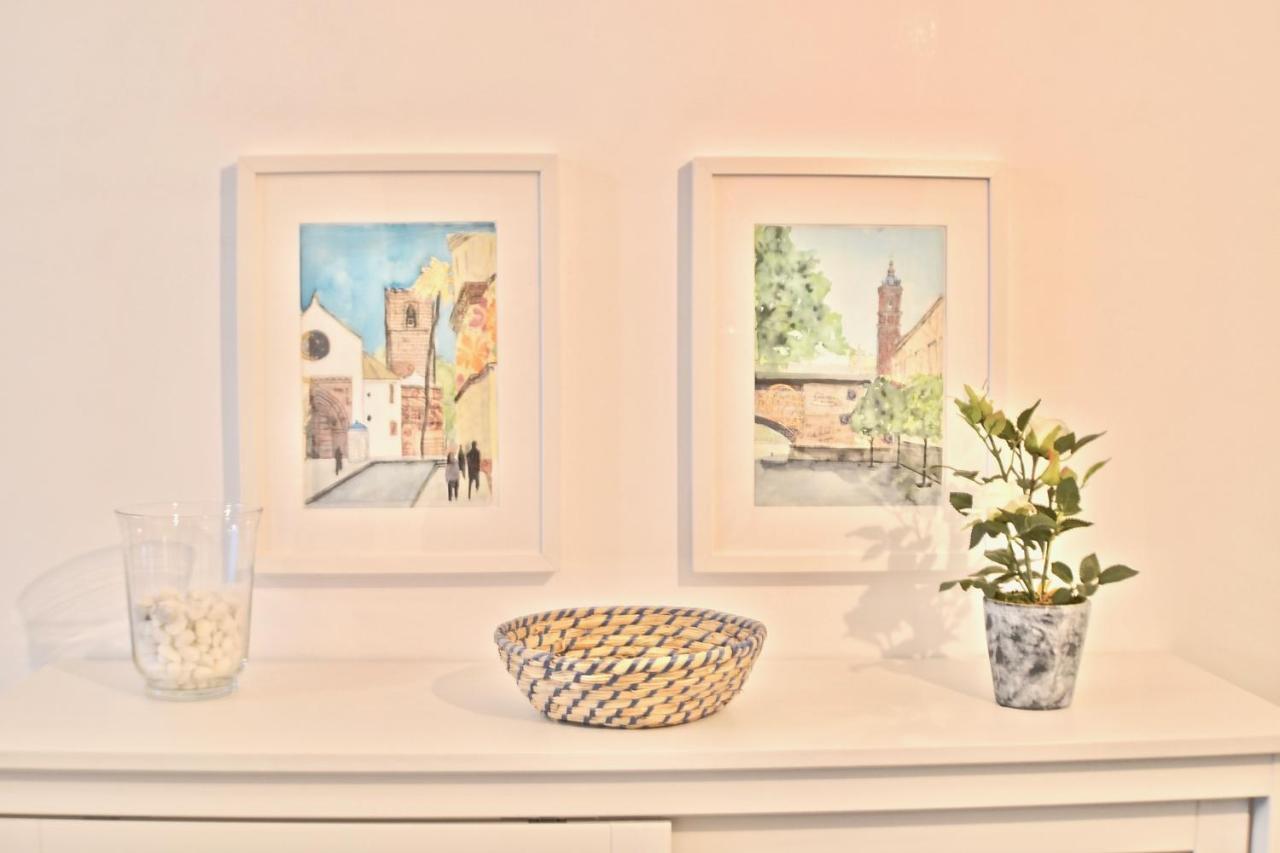 Acogedor Apt 8Pax 4Bdr 2Bth - Cozyhomesevilla1 Exteriör bild