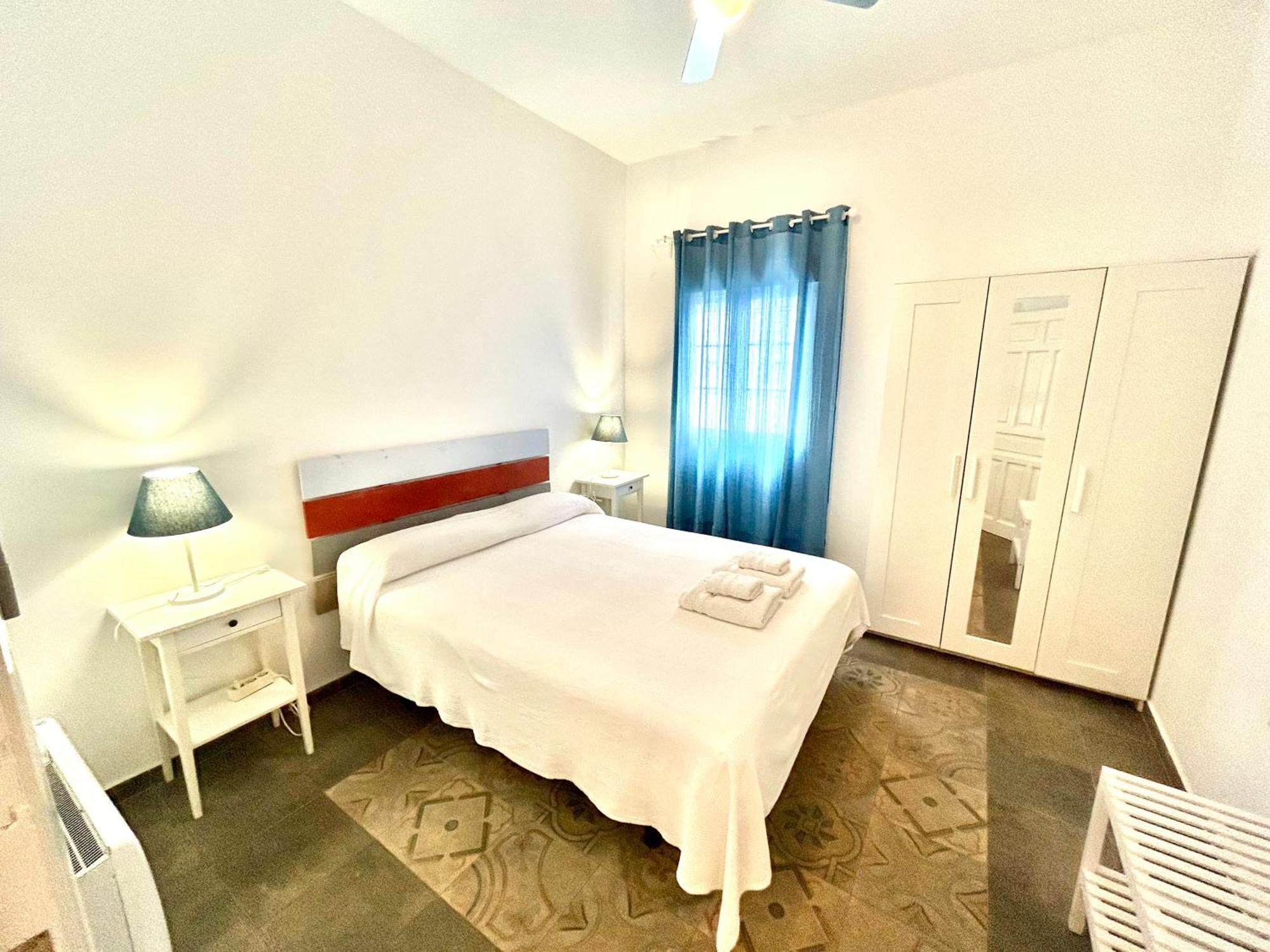 Acogedor Apt 8Pax 4Bdr 2Bth - Cozyhomesevilla1 Exteriör bild