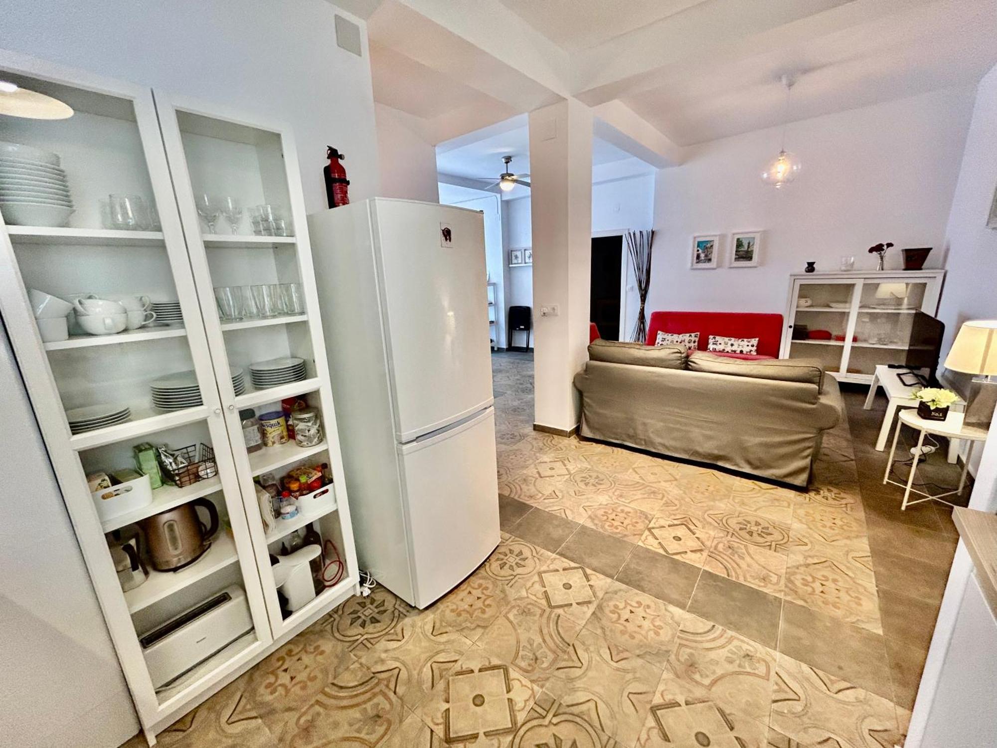 Acogedor Apt 8Pax 4Bdr 2Bth - Cozyhomesevilla1 Exteriör bild