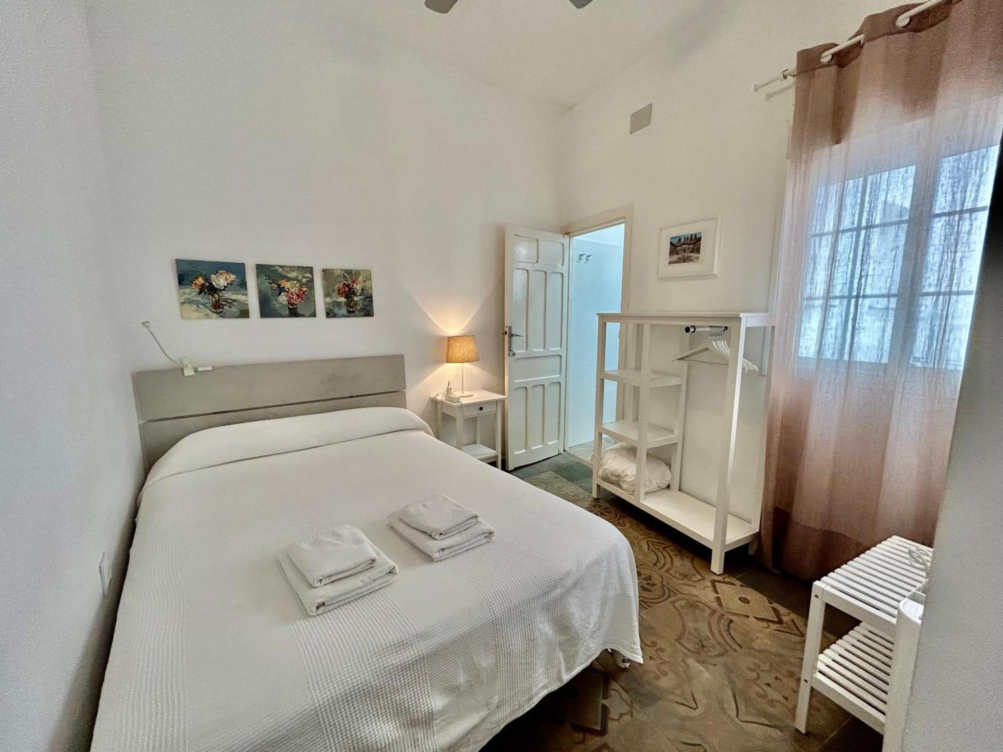 Acogedor Apt 8Pax 4Bdr 2Bth - Cozyhomesevilla1 Exteriör bild